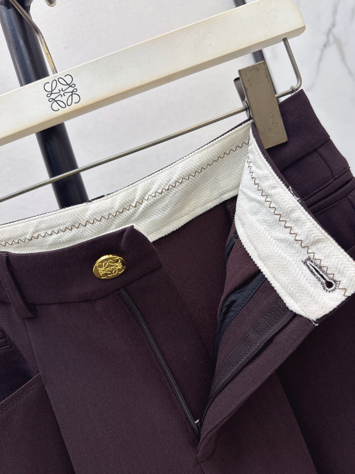 26FW New Straight-Leg Trousers with Hardware Detail 🖤