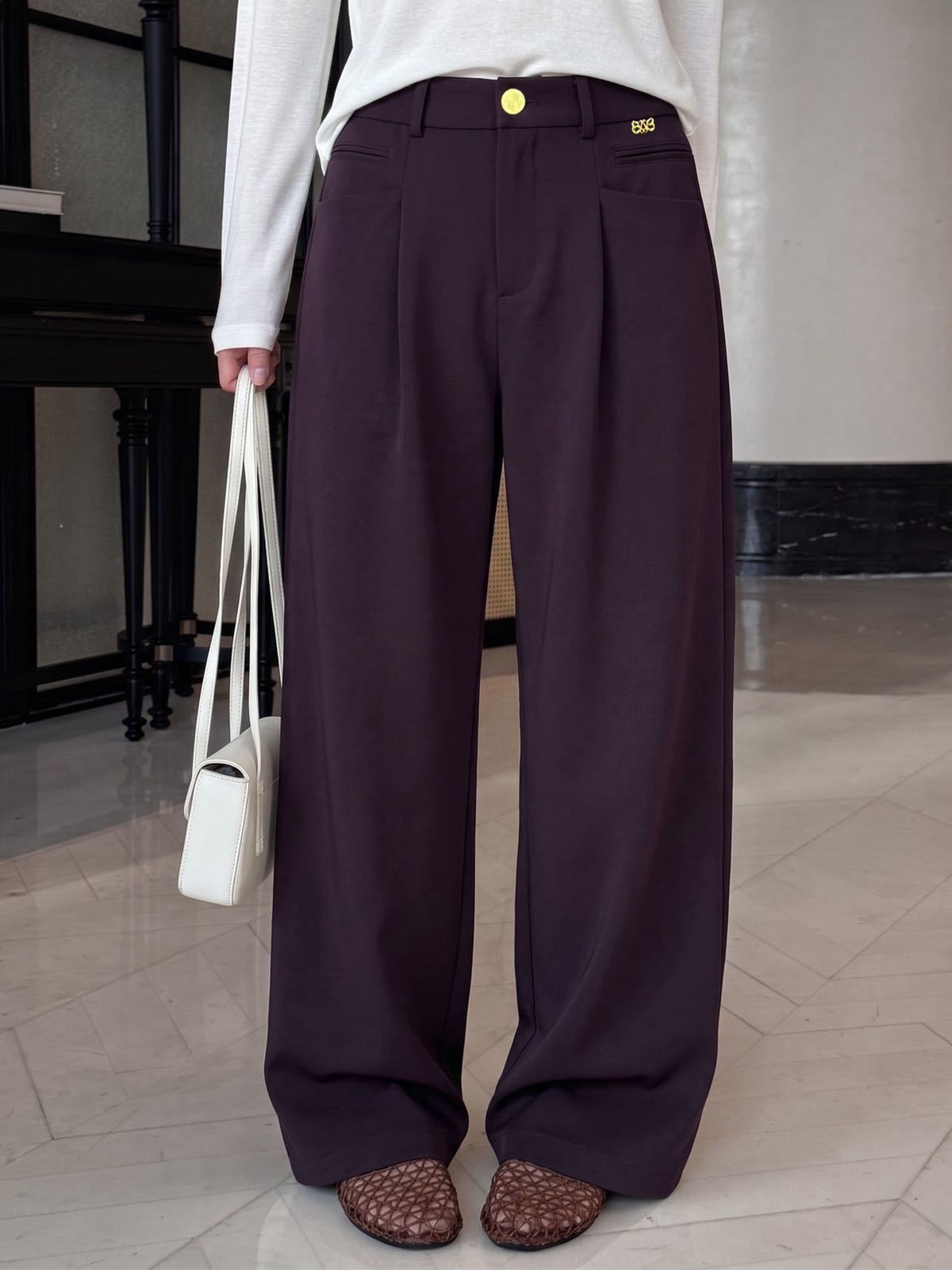 26FW New Straight-Leg Trousers with Hardware Detail 🖤