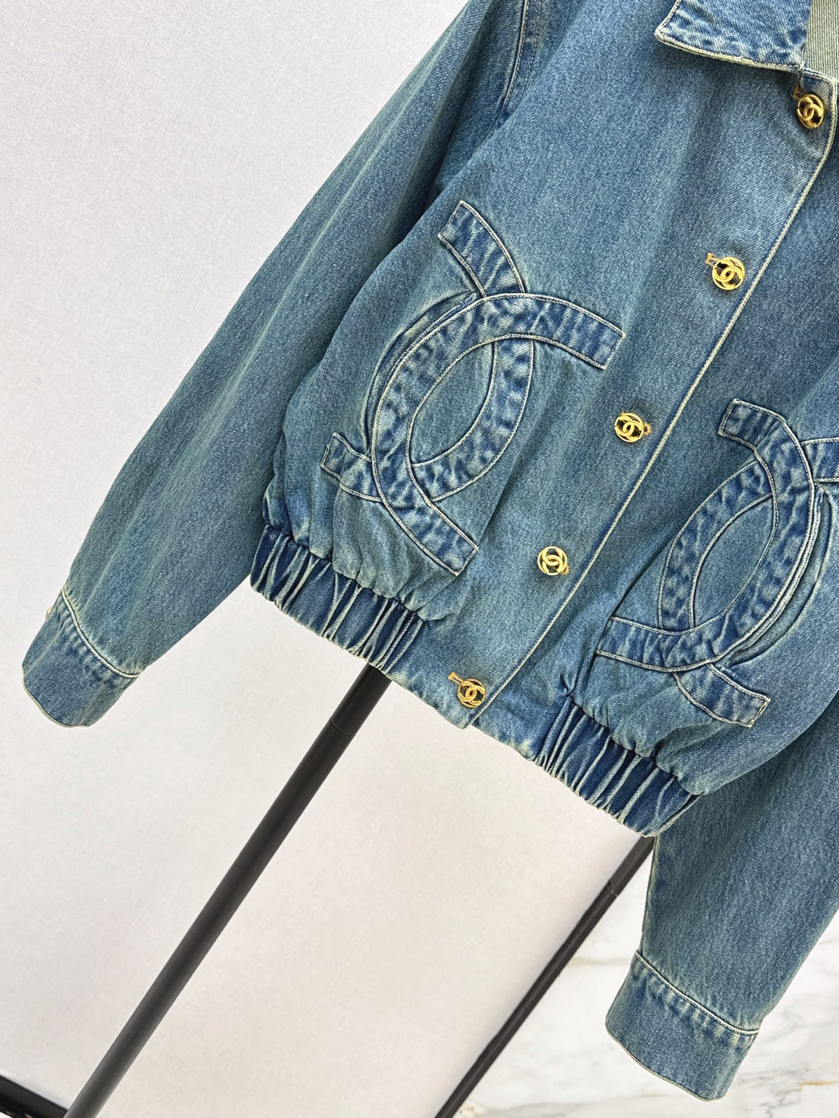 🔥Highest Quality🔥26FW New Denim Jacket with Double-C Pocket Detail 🩵