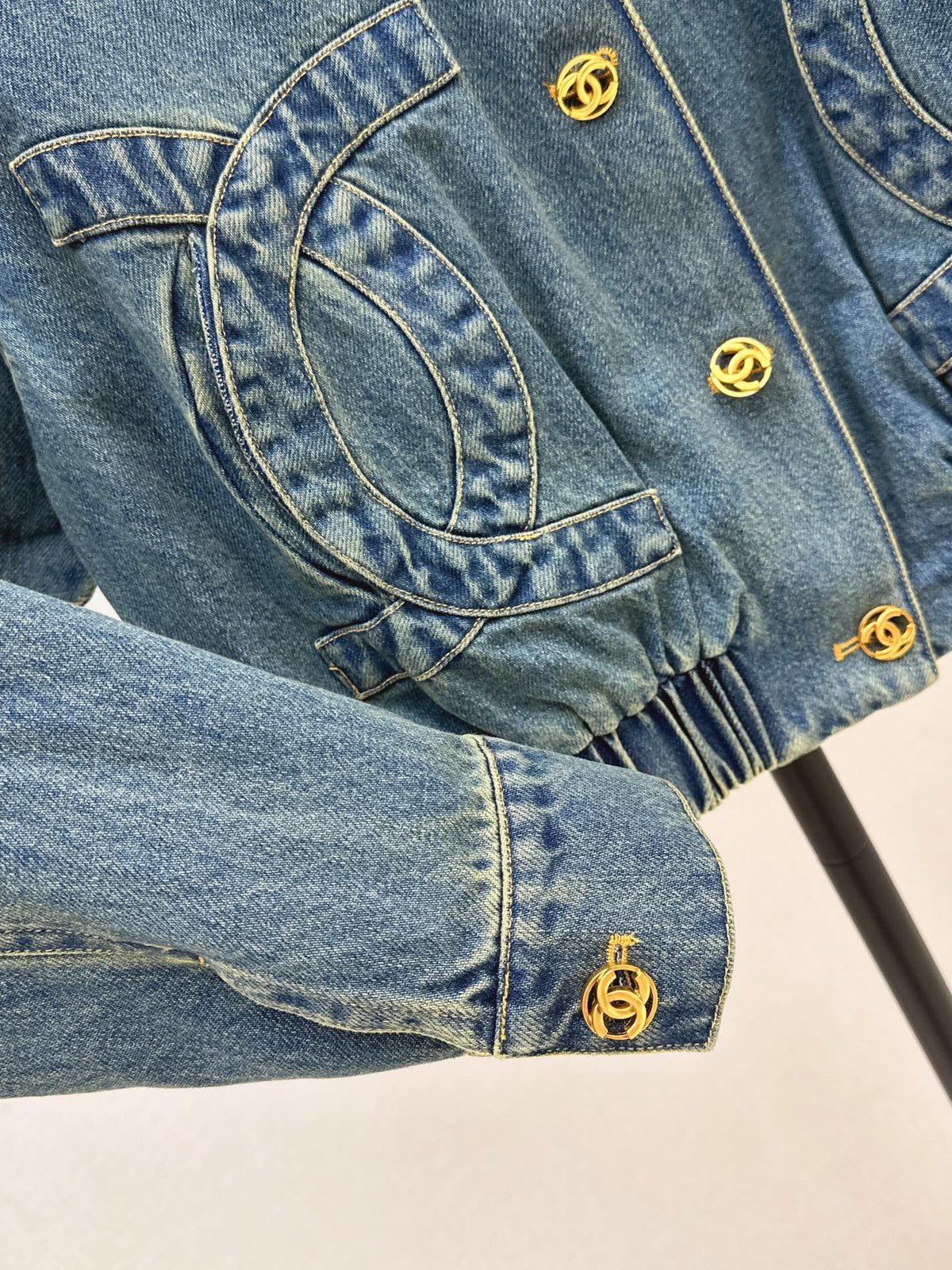 🔥Highest Quality🔥26FW New Denim Jacket with Double-C Pocket Detail 🩵