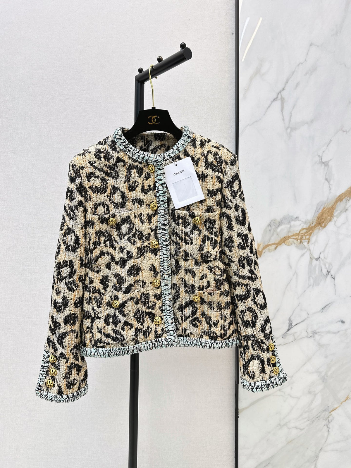 🔥Highest Quality🔥26FW New Leopard Jacquard Crew-Neck Knit Jacket 🤍