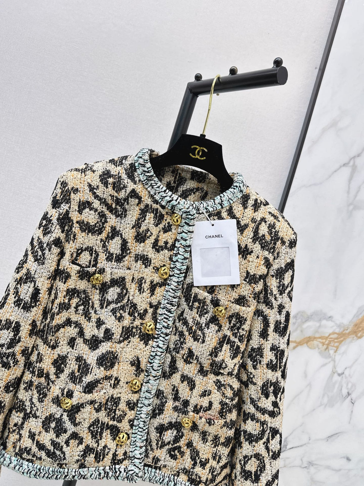 🔥Highest Quality🔥26FW New Leopard Jacquard Crew-Neck Knit Jacket 🤍
