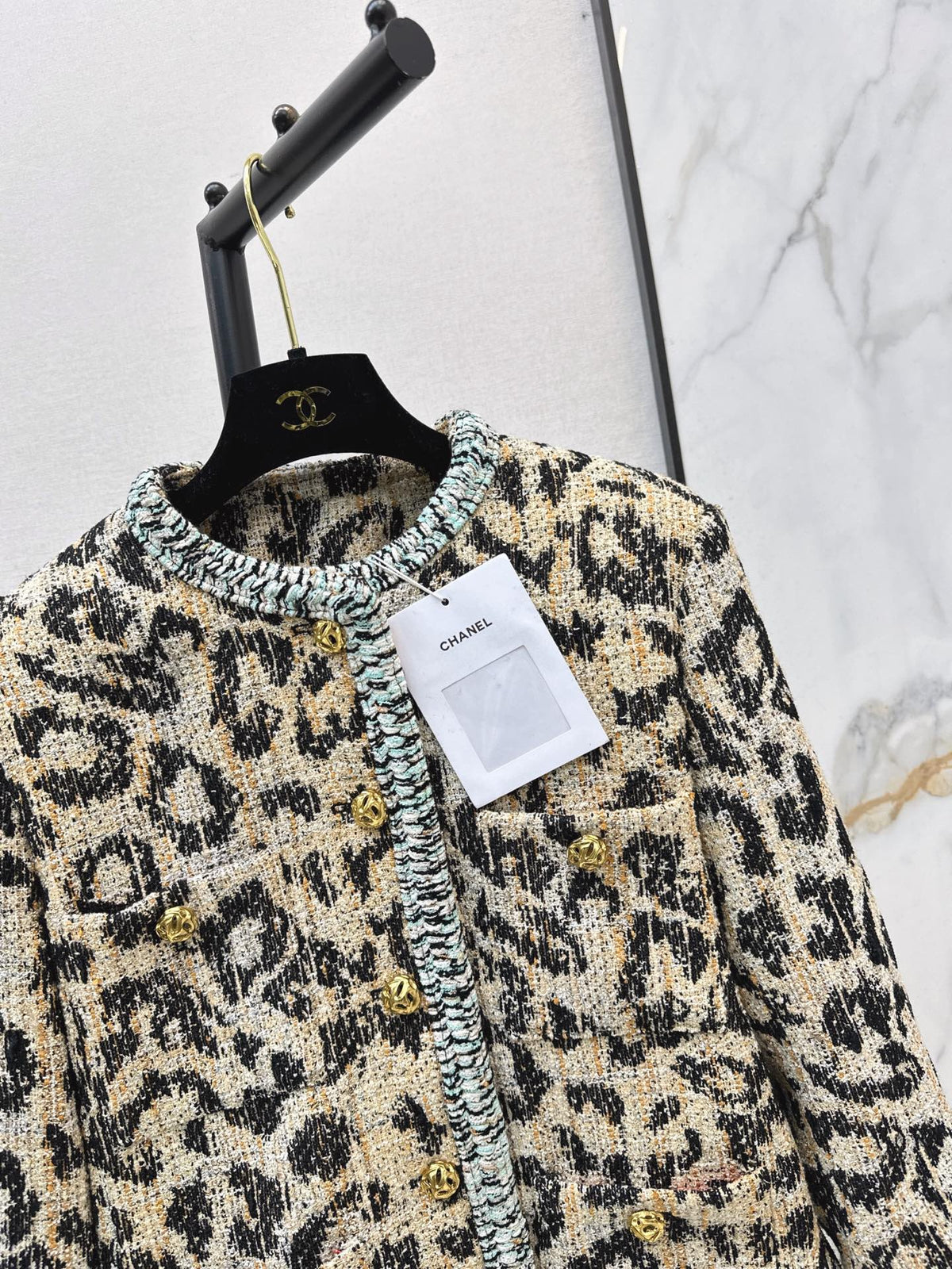 🔥Highest Quality🔥26FW New Leopard Jacquard Crew-Neck Knit Jacket 🤍