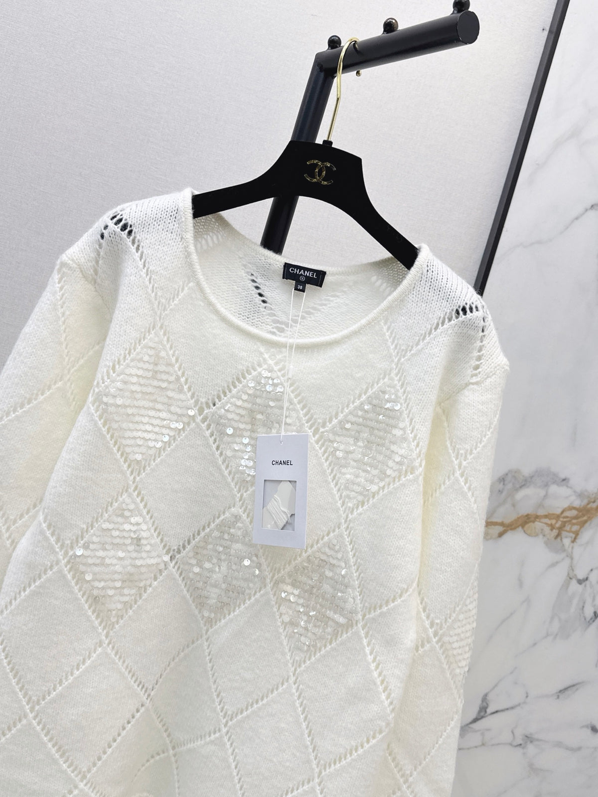 26FW New Off-White Diamond-Quilted Sequin Knit Top 🤍