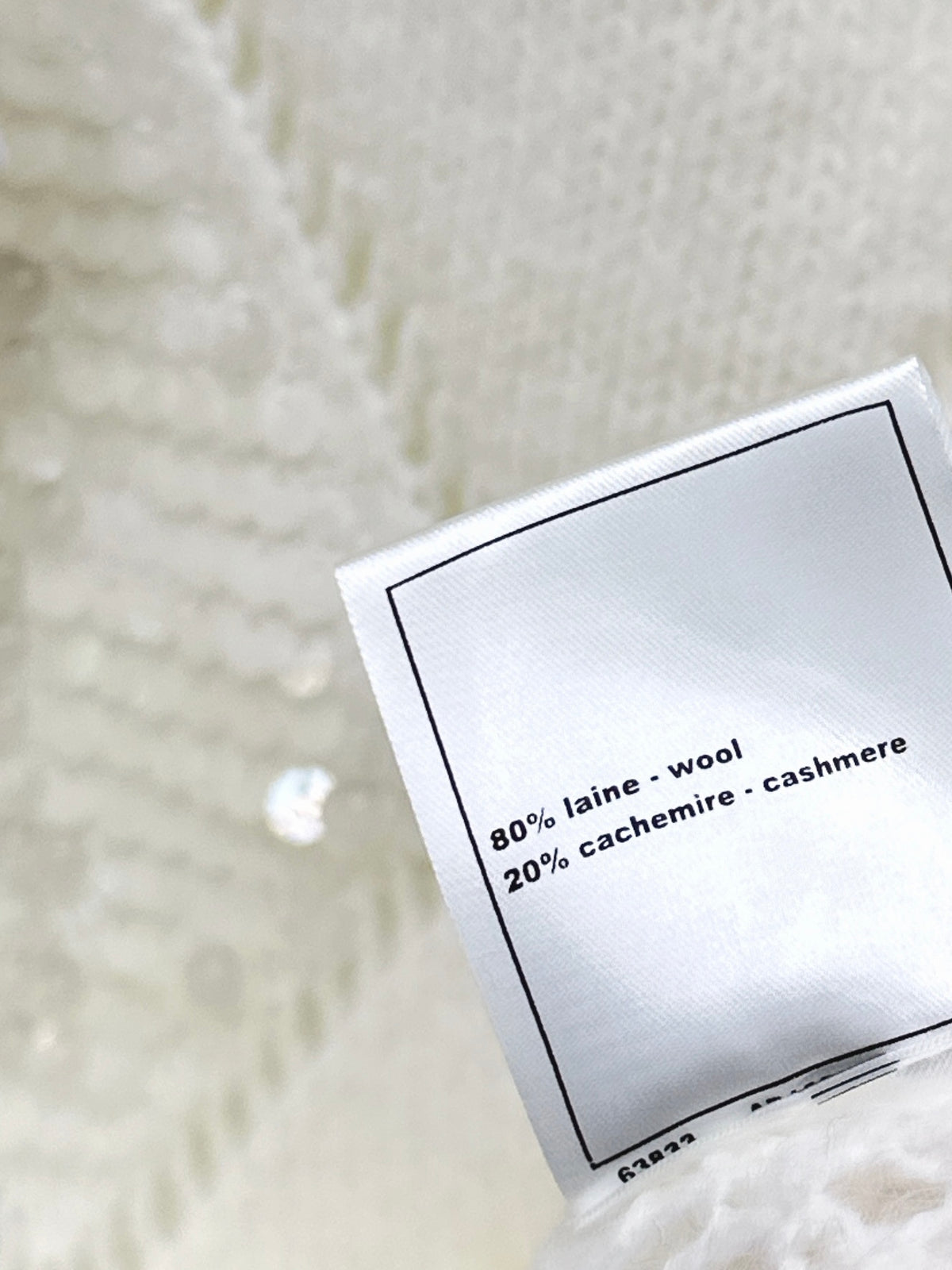 26FW New Off-White Diamond-Quilted Sequin Knit Top 🤍