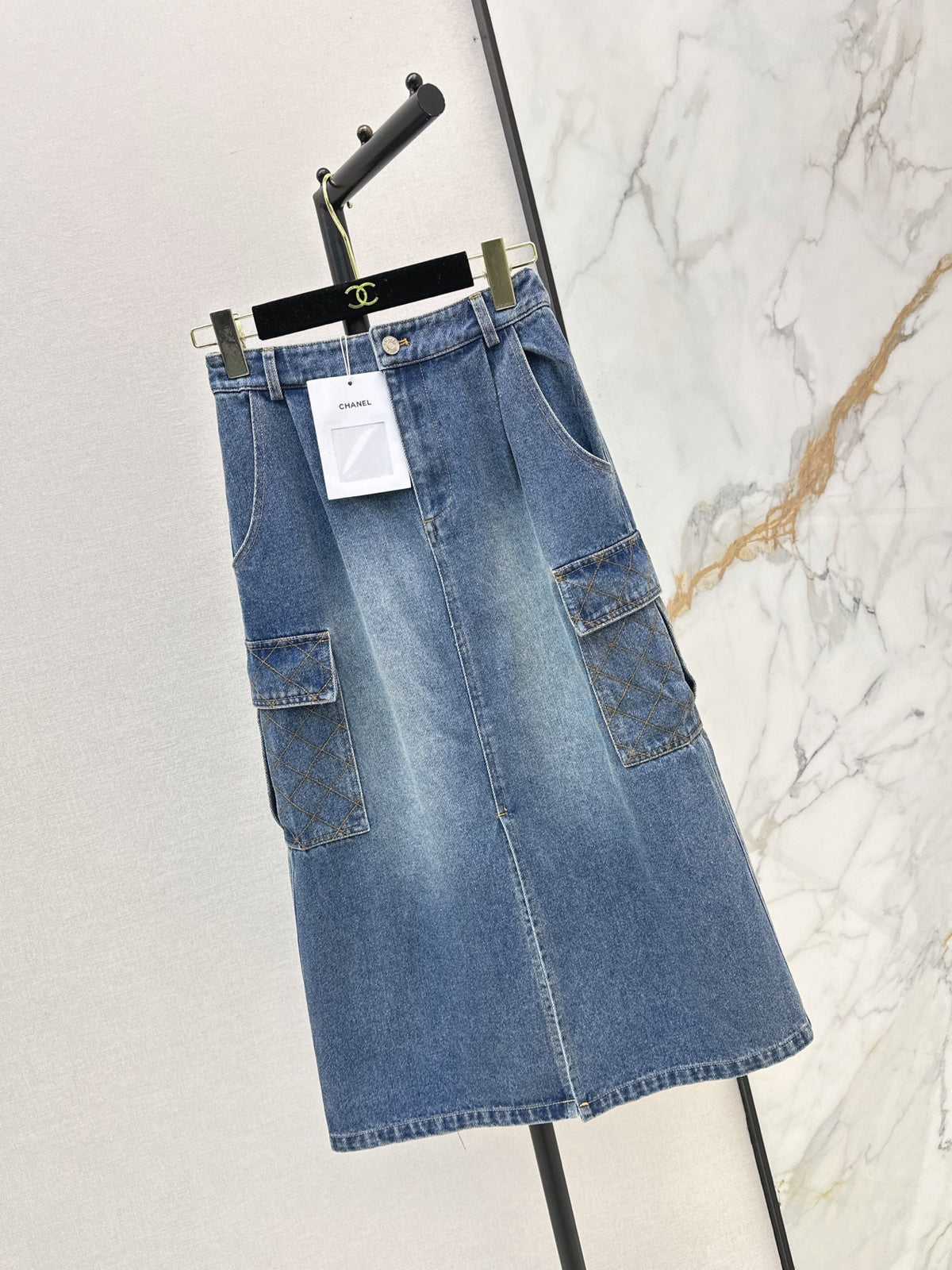 26FW New Denim Midi Skirt with Side Pockets 🖤