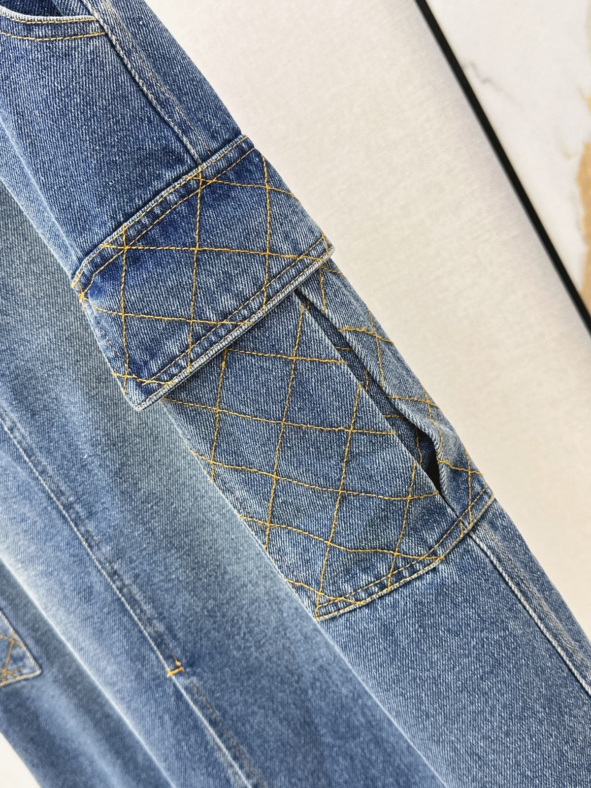 26FW New Denim Midi Skirt with Side Pockets 🖤