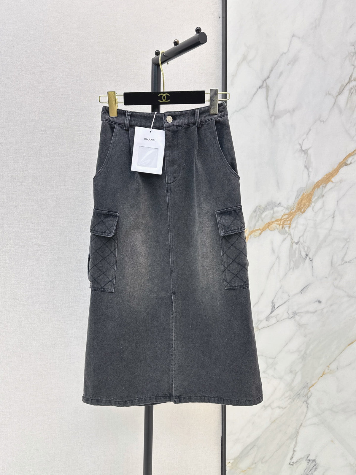 26FW New Denim Midi Skirt with Side Pockets 🖤