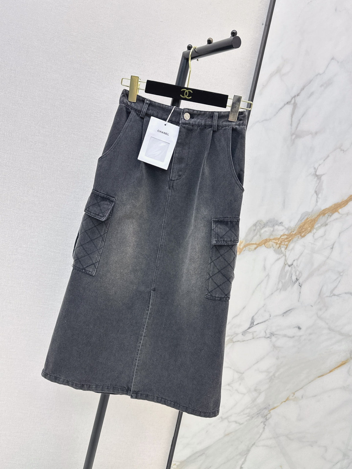 26FW New Denim Midi Skirt with Side Pockets 🖤
