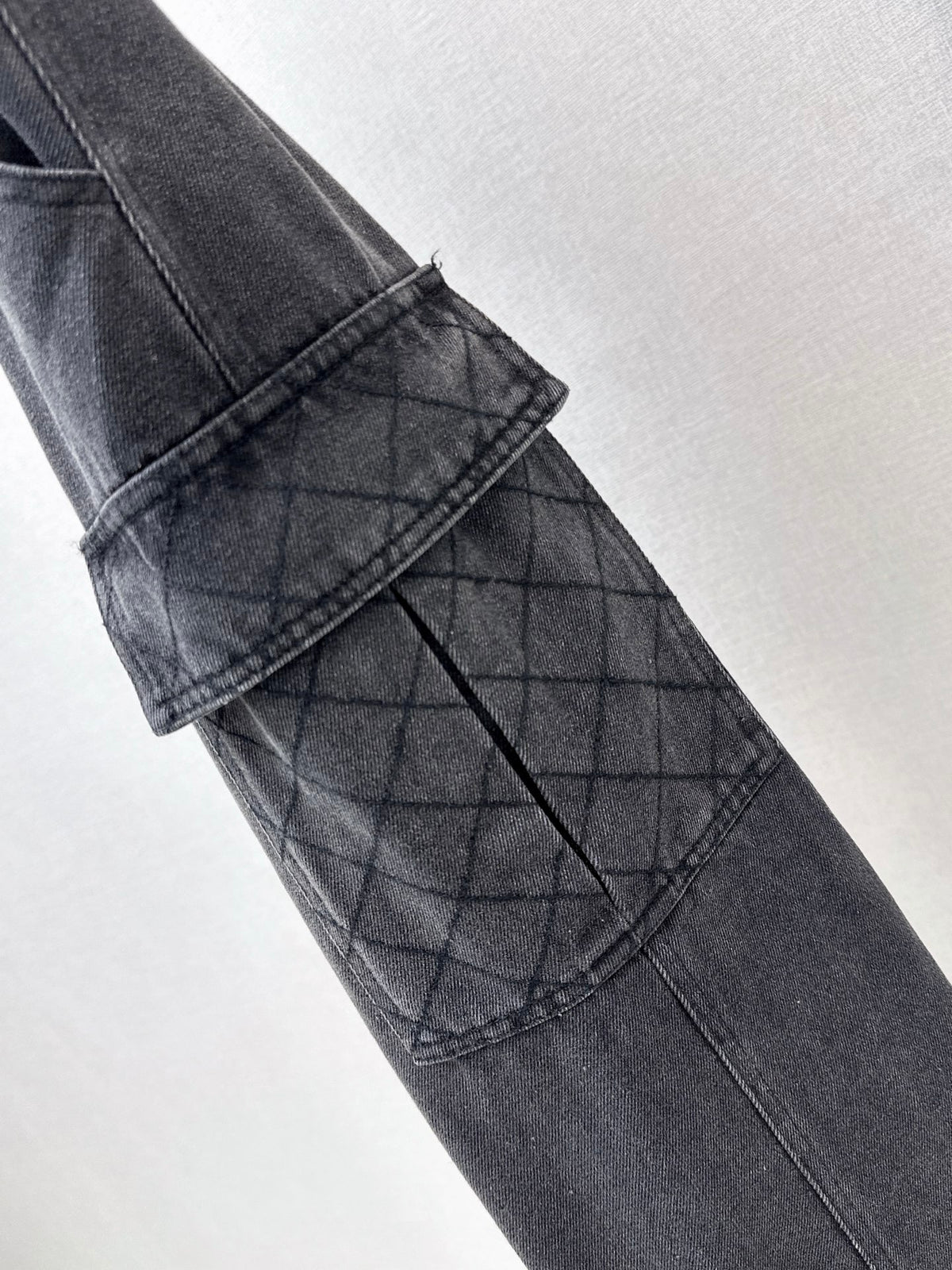 26FW New Denim Midi Skirt with Side Pockets 🖤