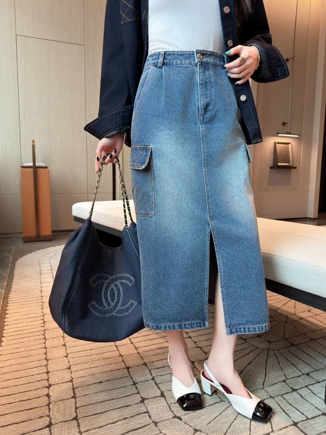 26FW New Denim Midi Skirt with Side Pockets 🖤