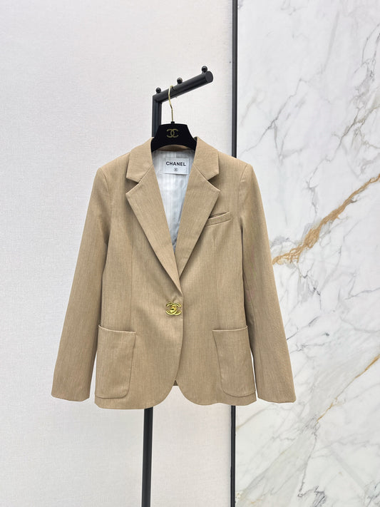 26FW New Blazer with Twisted Double-C Clasp 🤎