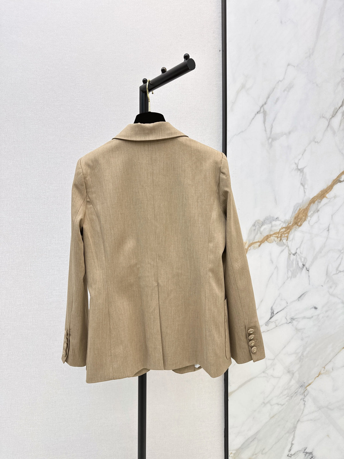 26FW New Blazer with Twisted Double-C Clasp 🤎