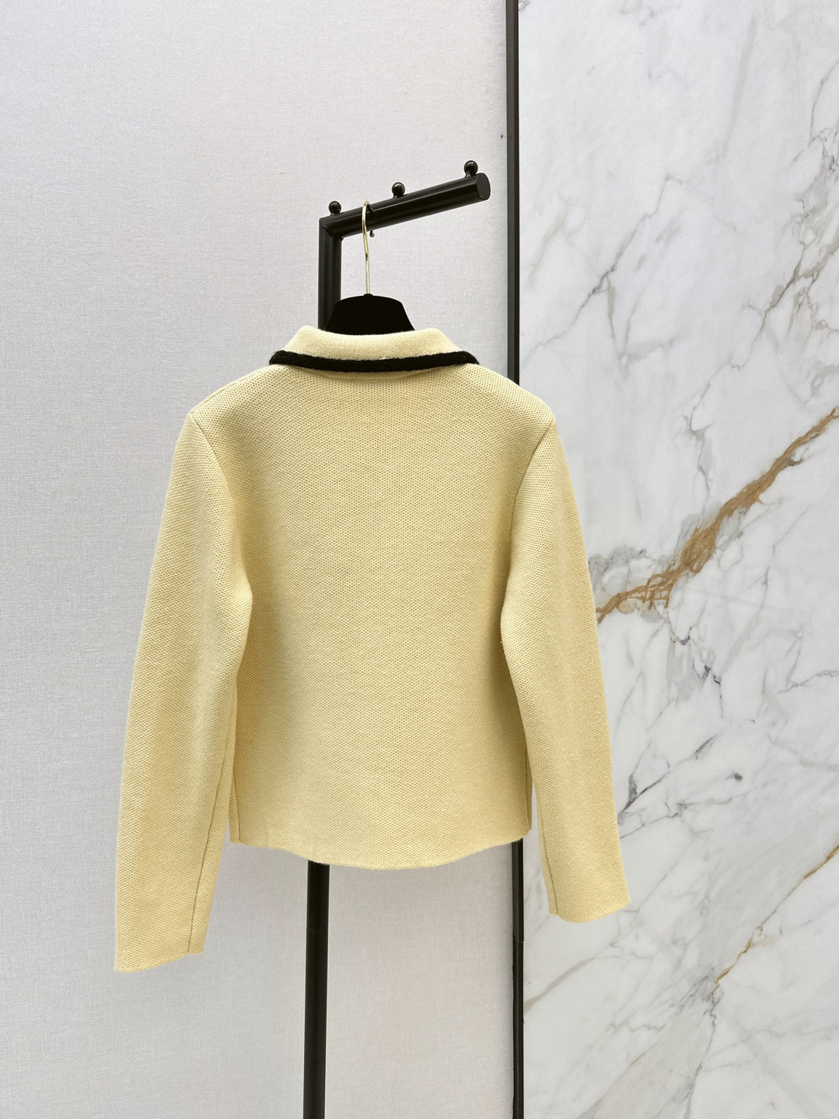 26FW New Collared Knit Cardigan 💛