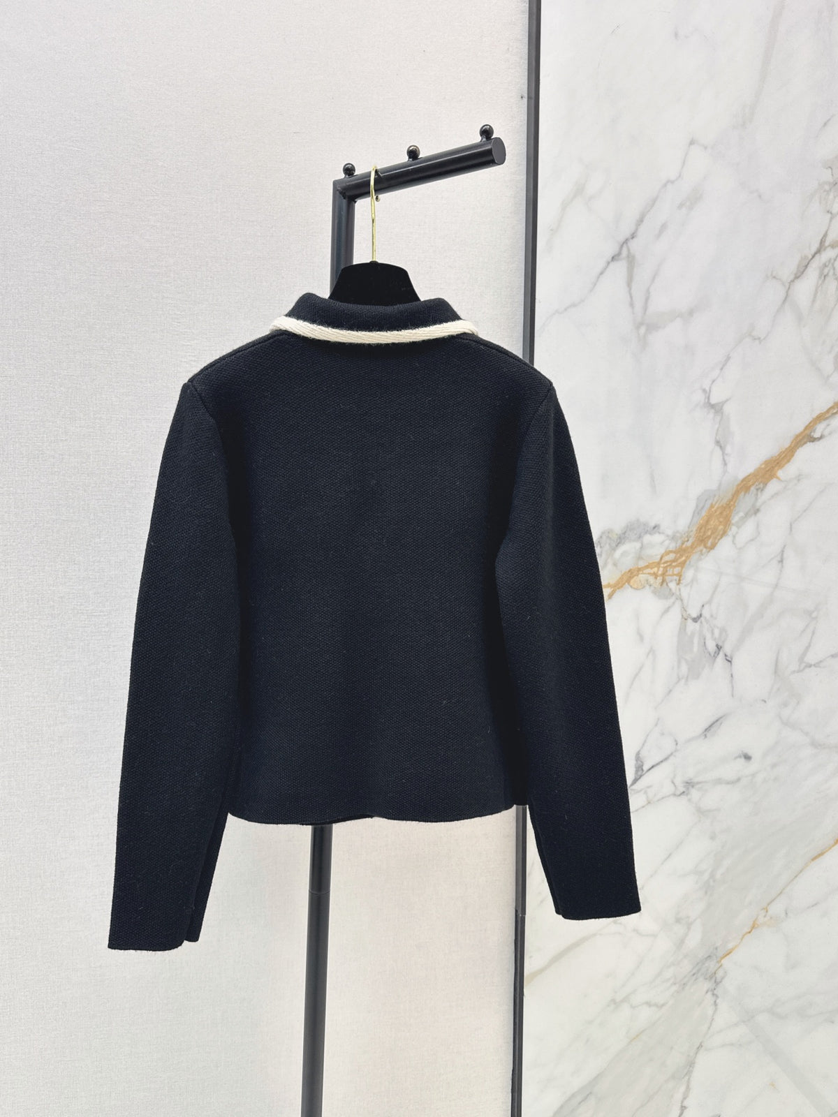 26FW New Collared Knit Cardigan 💛