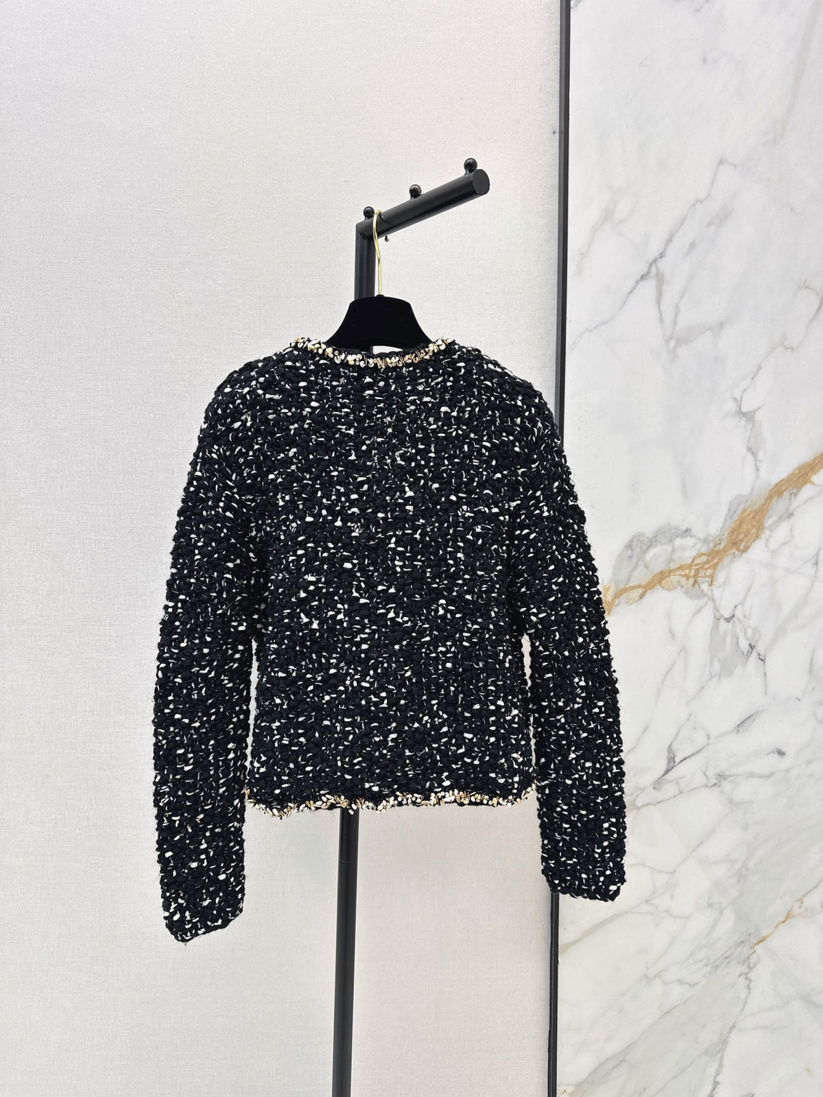 26FW New Trimmed V-Neck Cardigan 🖤