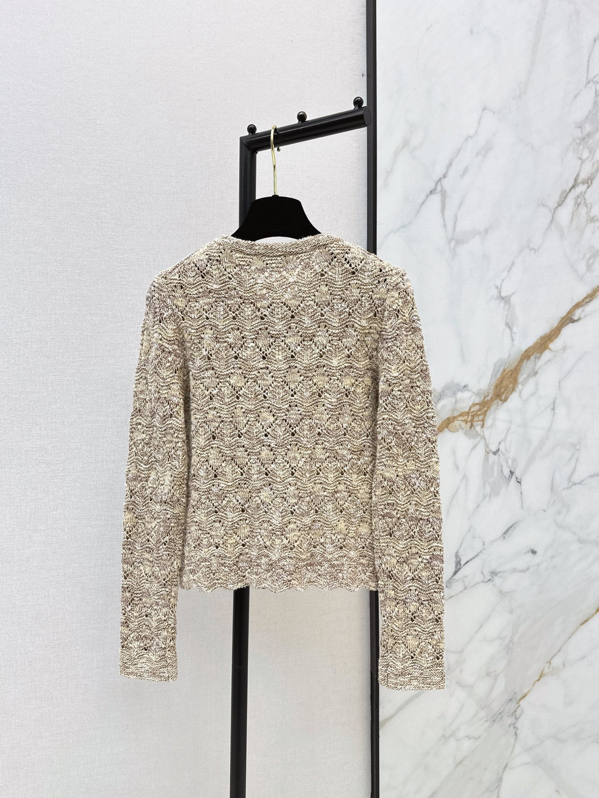 26FW New Cut-out Crew-neck Cardigan 💛