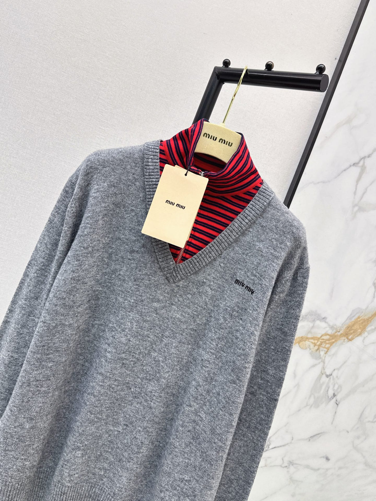 26FW New Faux-Layered Sweater 🩶