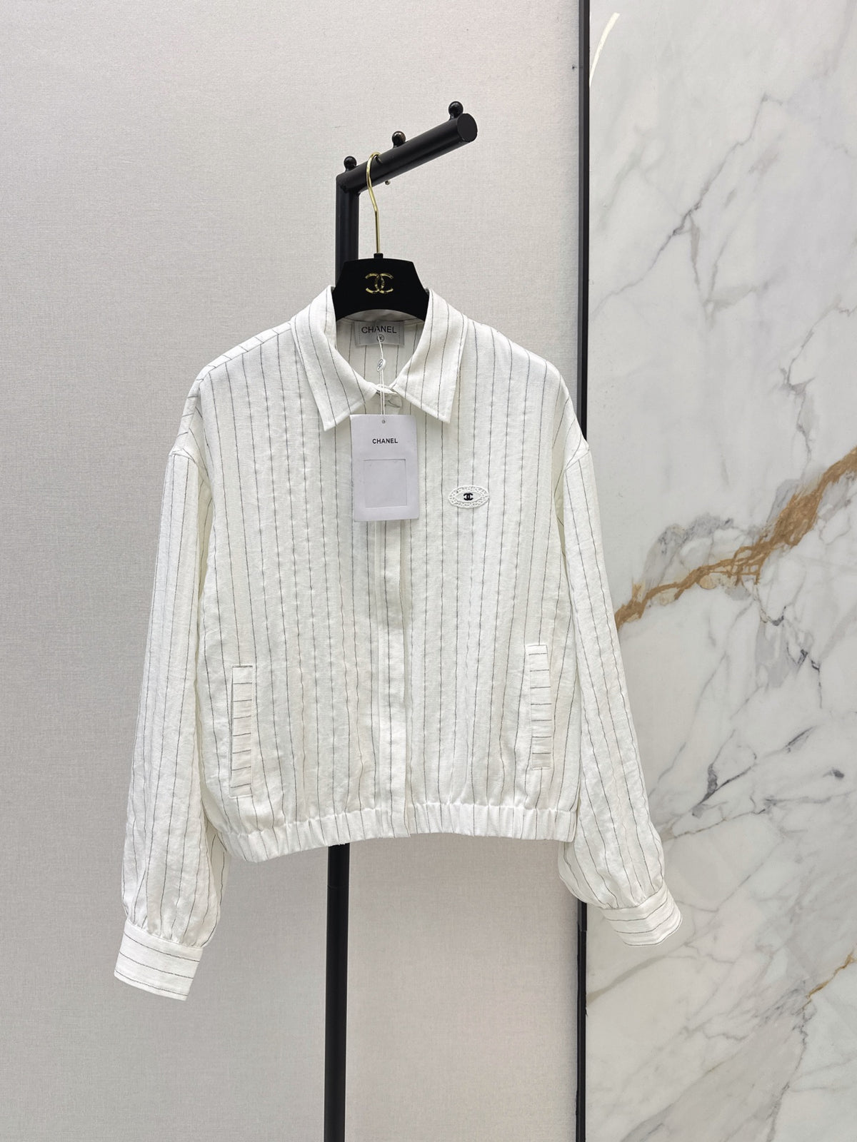 26FW New Striped Shirt with Badge Detail 🖤