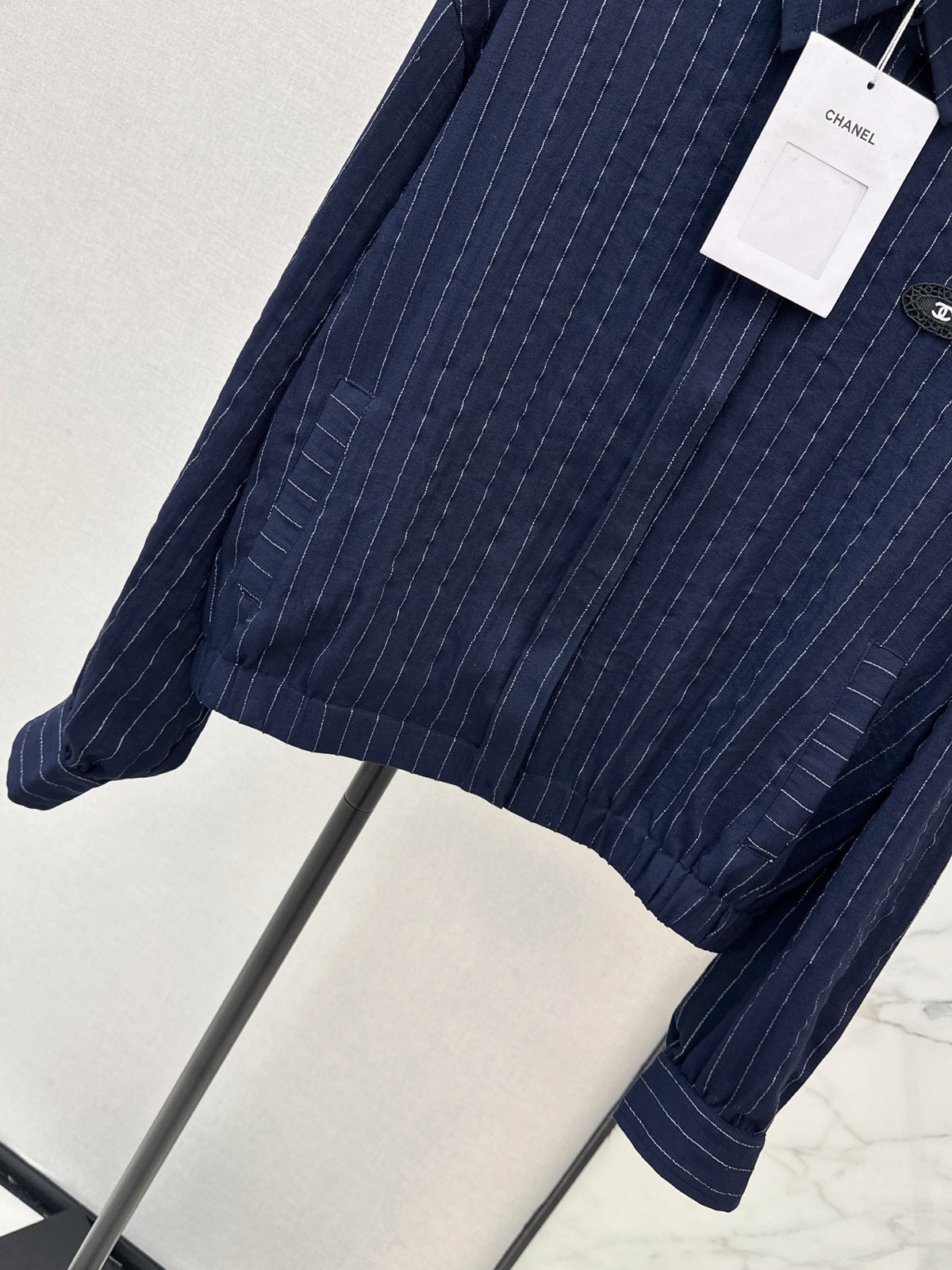 26FW New Striped Shirt with Badge Detail 🖤