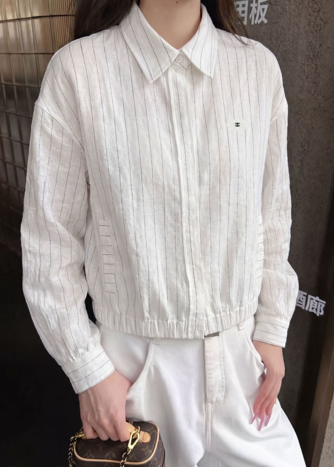 26FW New Striped Shirt with Badge Detail 🖤