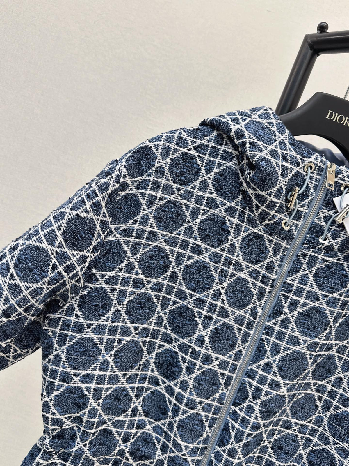 26FW New Cannage Hooded Jacket 🩵