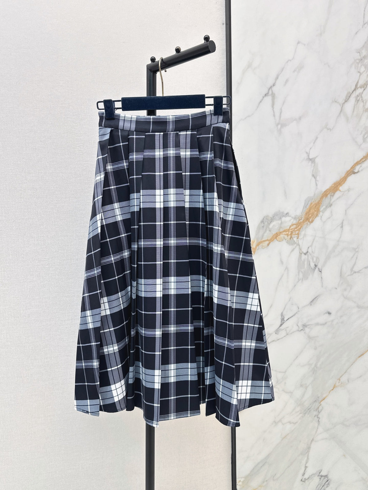 26FW New Plaid Pleated Midi Skirt 🖤