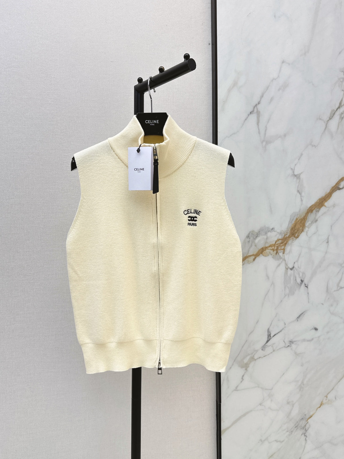 26FW New Stand-Collar Sleeveless Vest 🖤