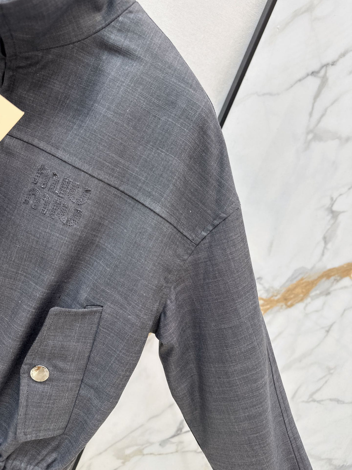 26FW New Grey Drawstring-Waist Jacket 🩶