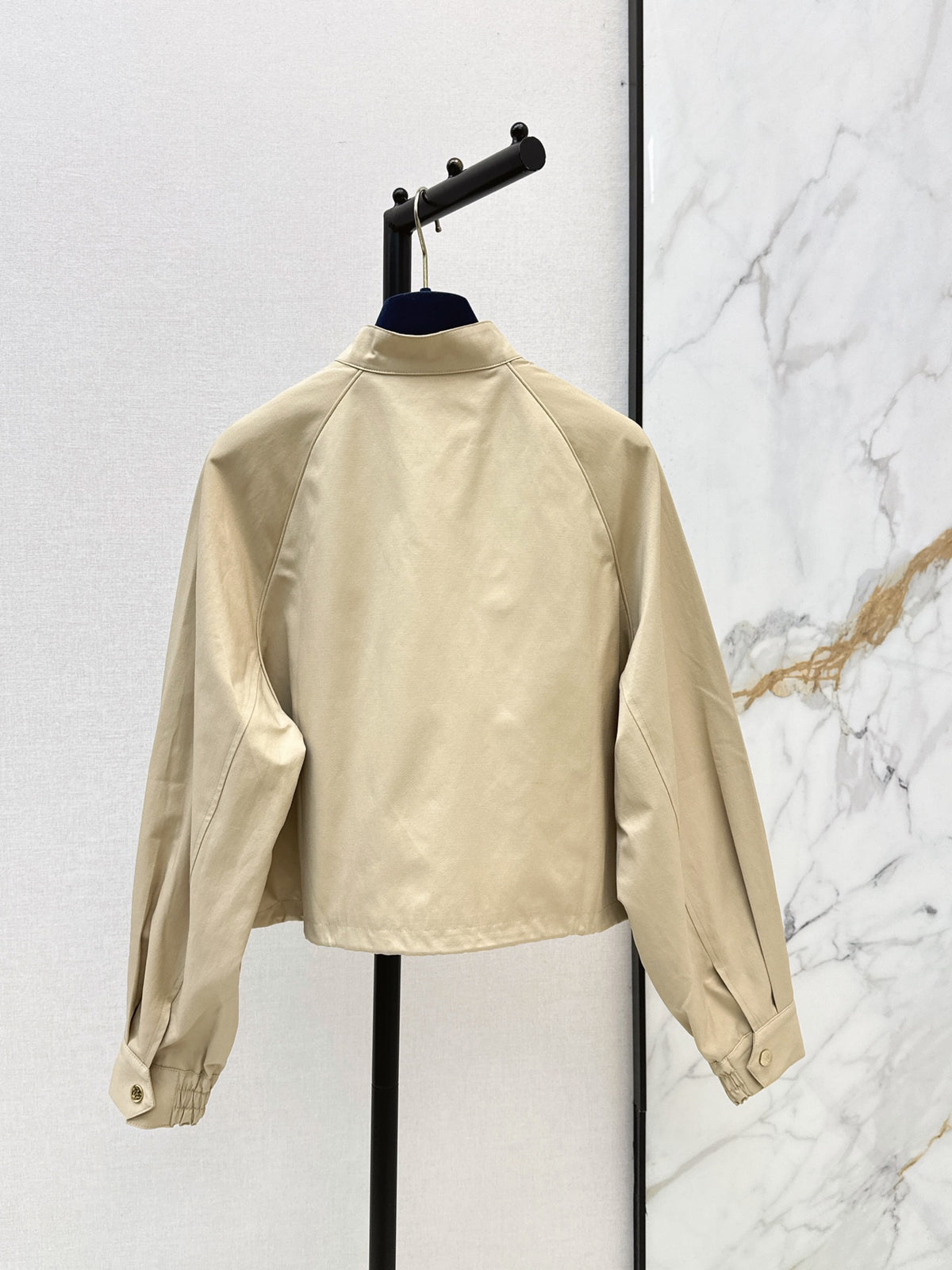 26FW New Stand-Collar Jacket with Dual Pocket Detail 🤎