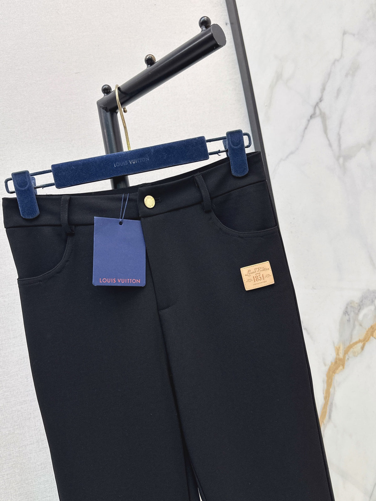 26FW New Versatile Trousers 🖤