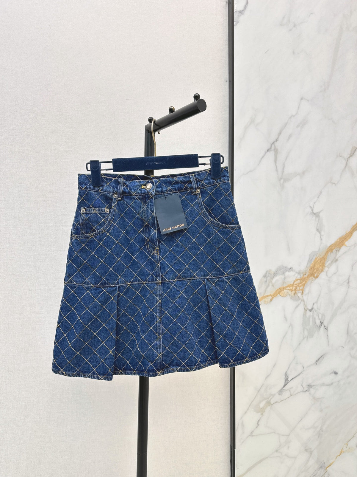 26FW New Diamond-Pattern Denim Midi Skirt 🩵