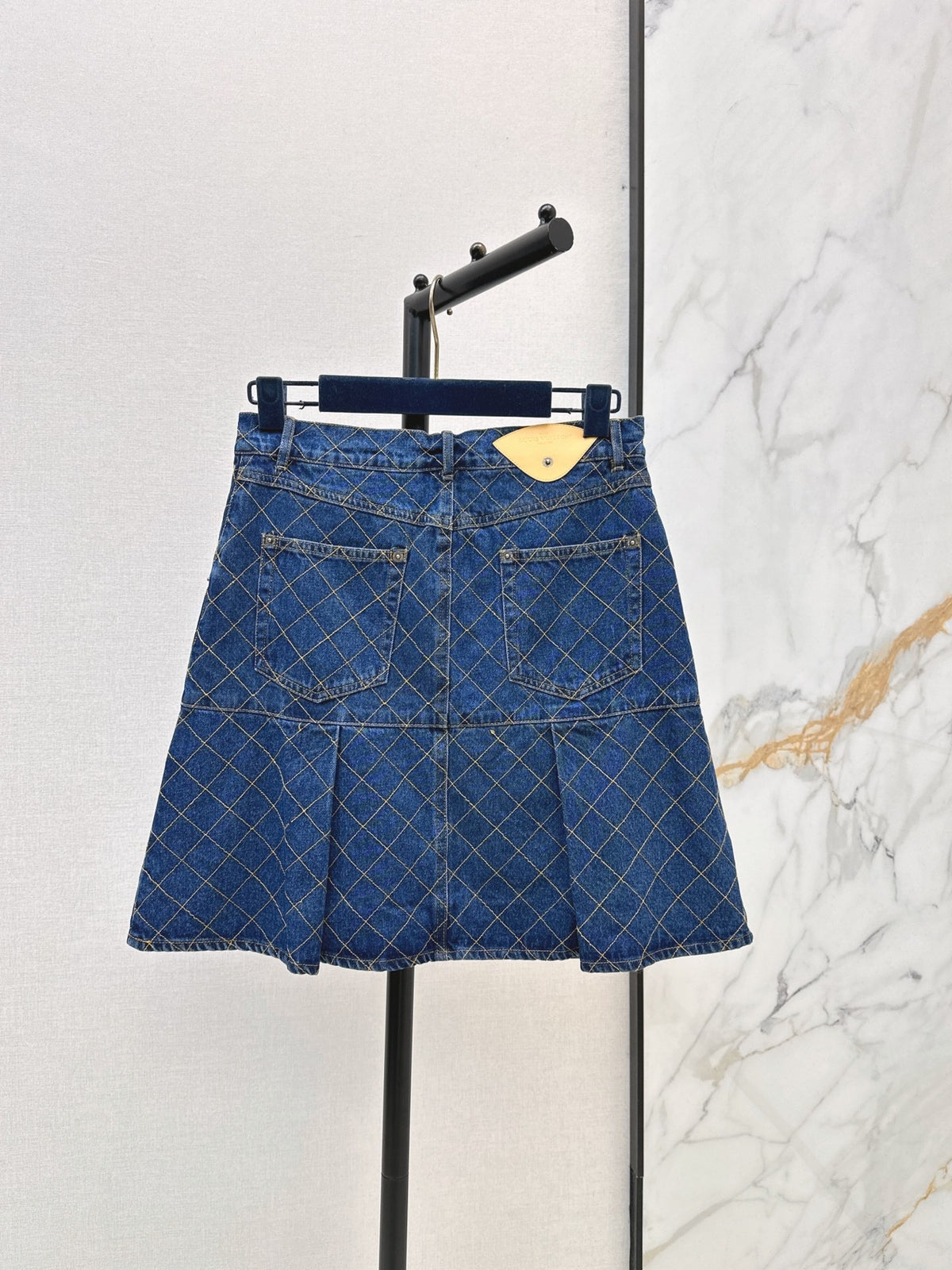 26FW New Diamond-Pattern Denim Midi Skirt 🩵