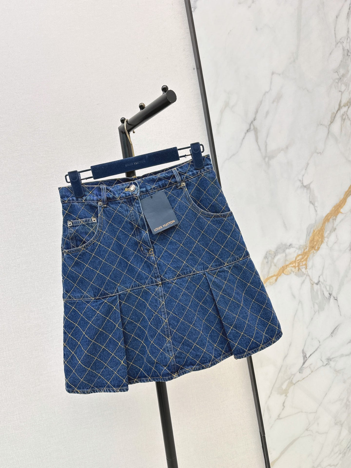 26FW New Diamond-Pattern Denim Midi Skirt 🩵
