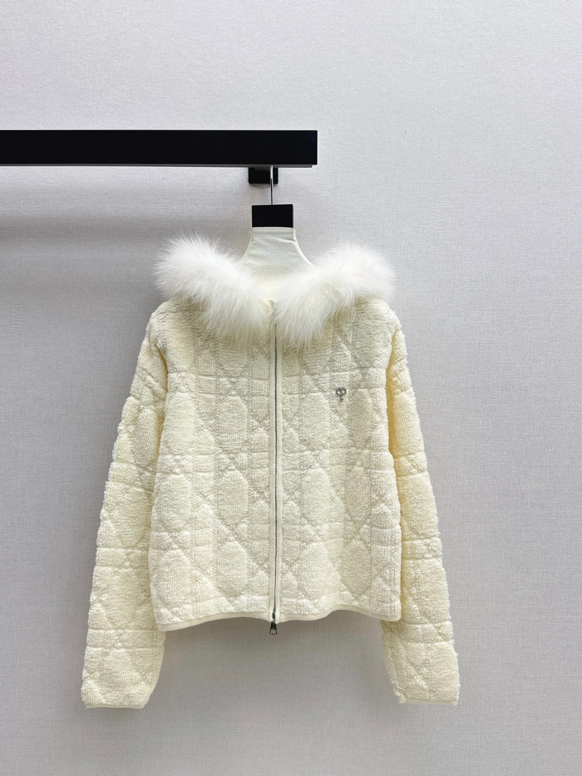 26FW New Coat with Fox Fur Collar 🤍