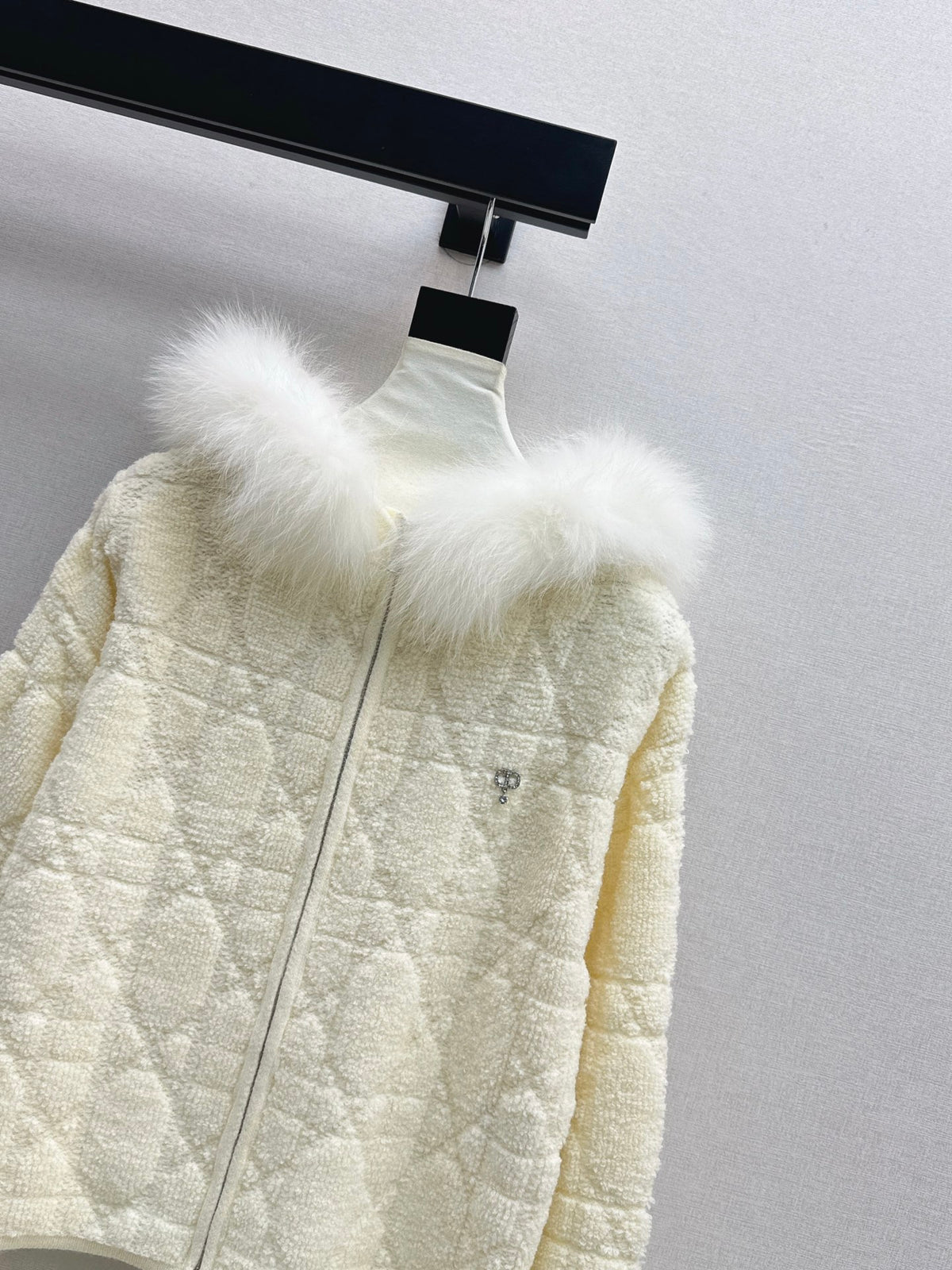 26FW New Coat with Fox Fur Collar 🤍