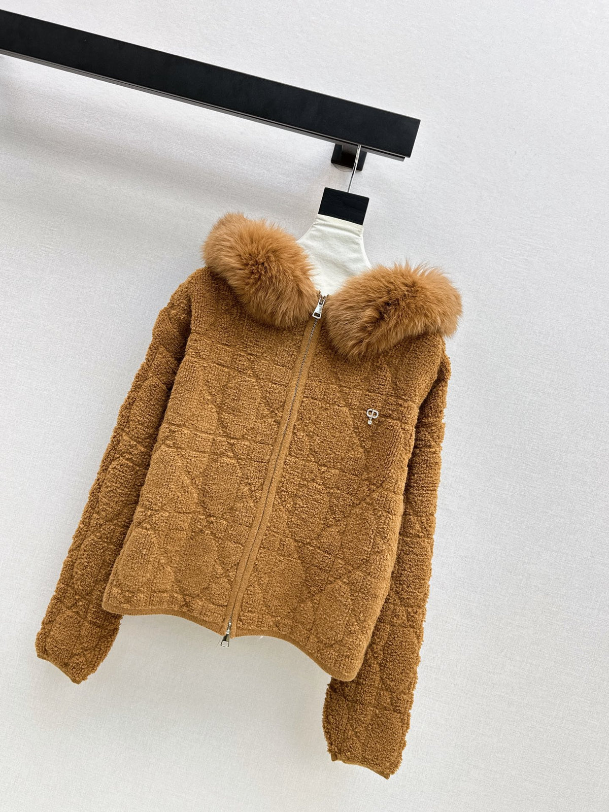 26FW New Coat with Fox Fur Collar 🤍