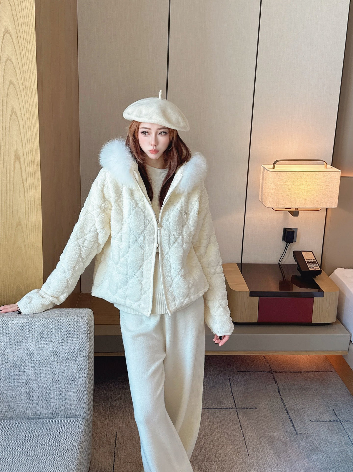 26FW New Coat with Fox Fur Collar 🤍