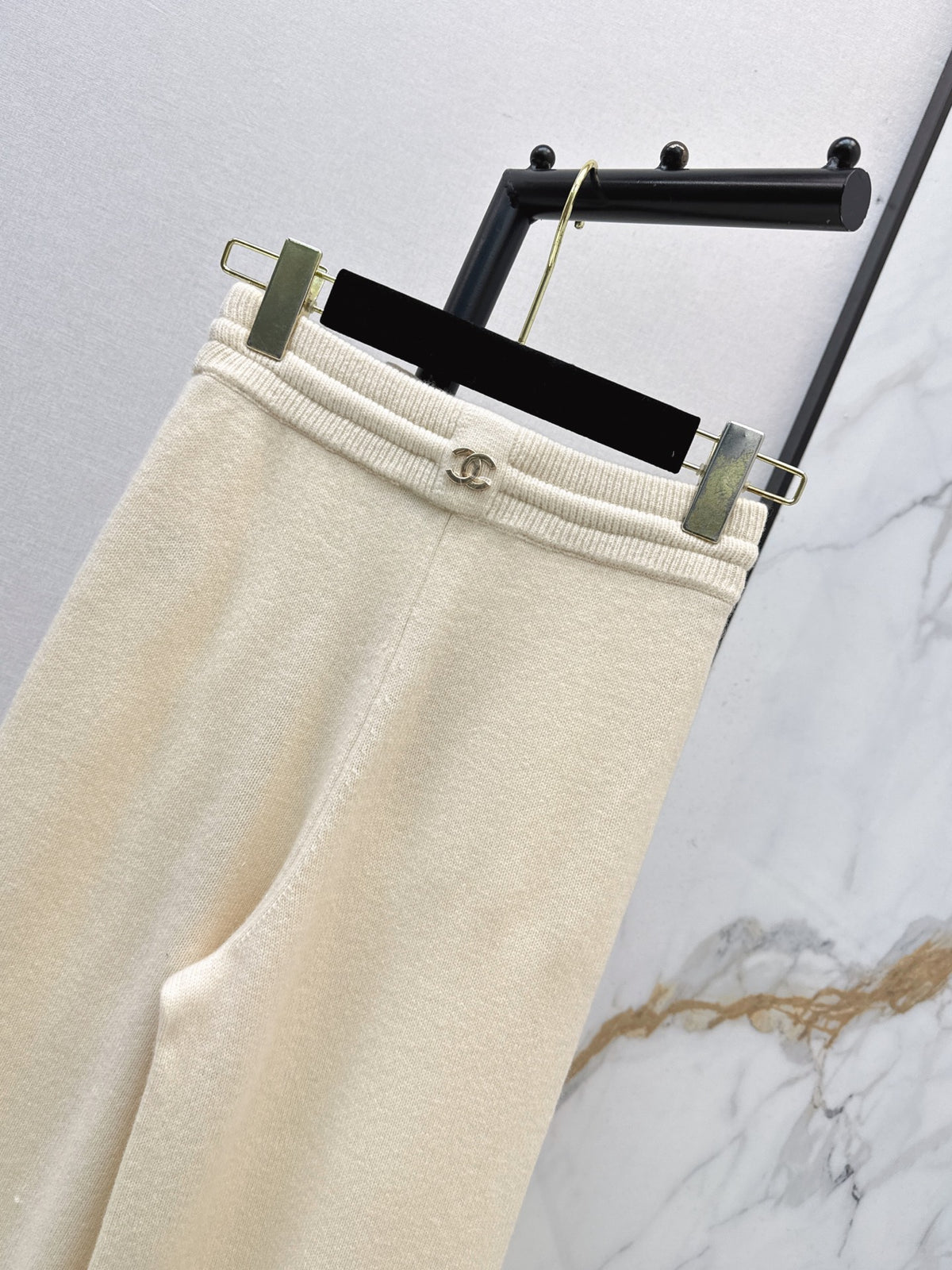 26FW New Elastic-Waist Cashmere Straight-Leg Trousers 🖤