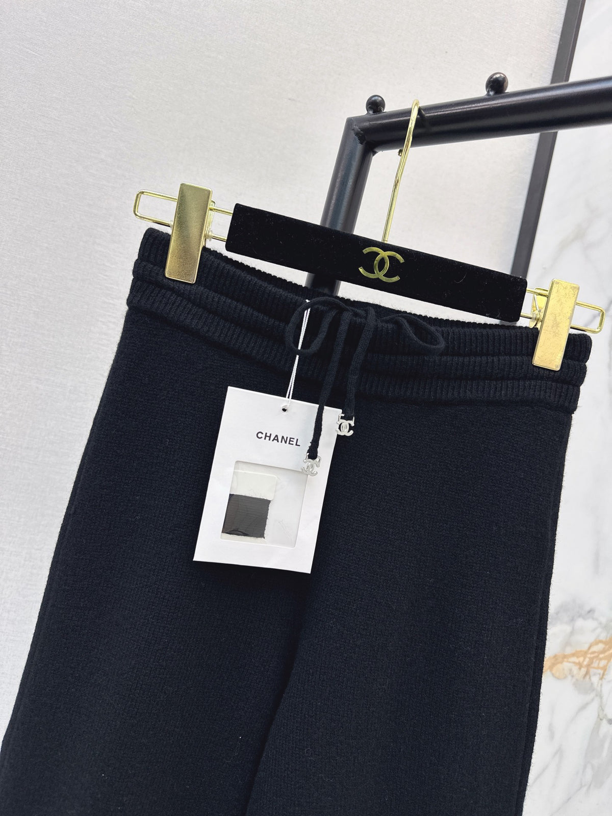 26FW New Elastic-Waist Cashmere Straight-Leg Trousers 🖤