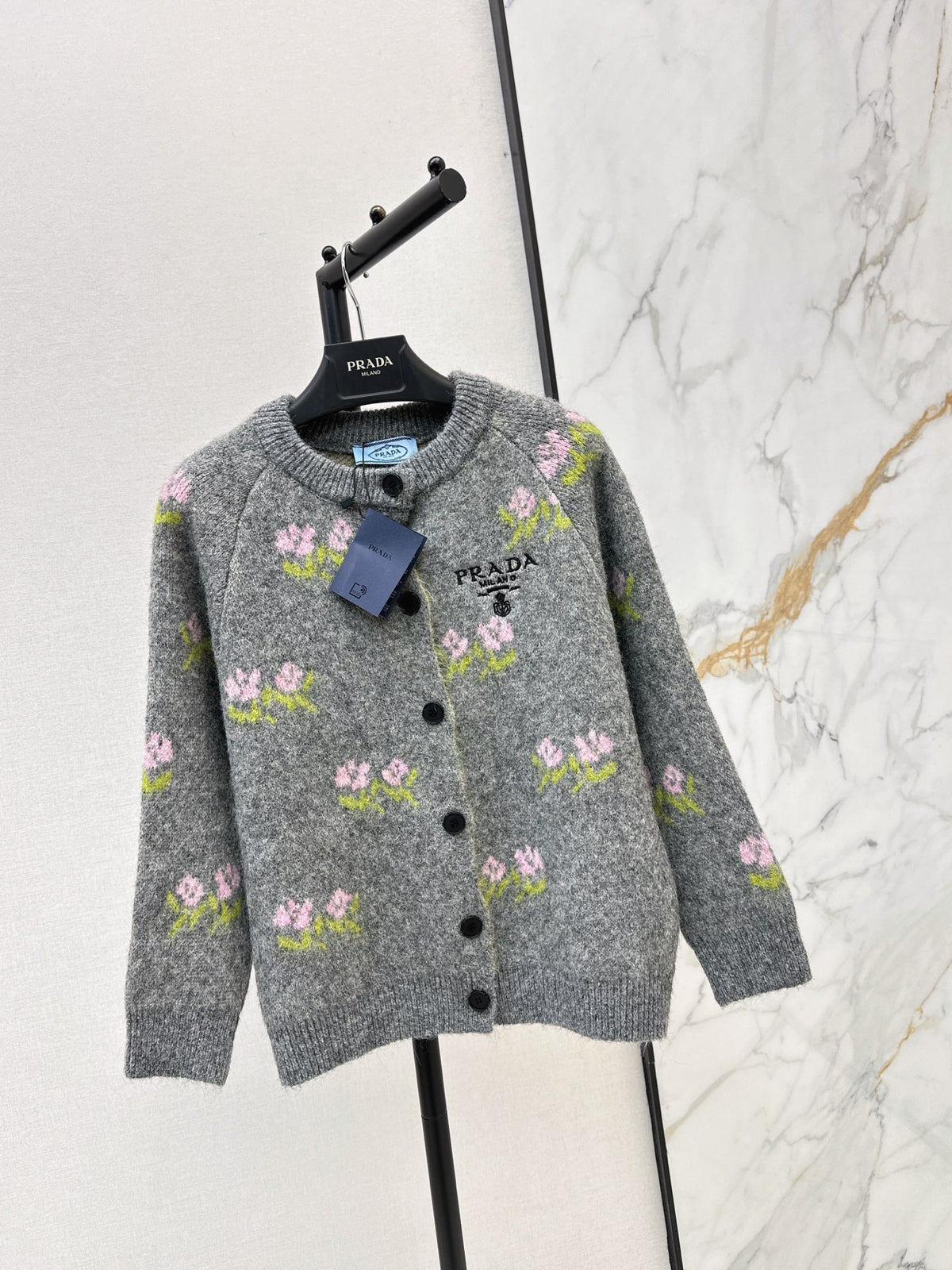 26FW New Floral Knit Wool Cardigan 🖤