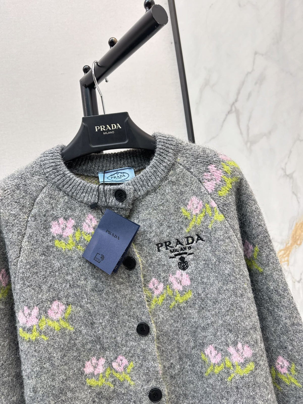 26FW New Floral Knit Wool Cardigan 🖤