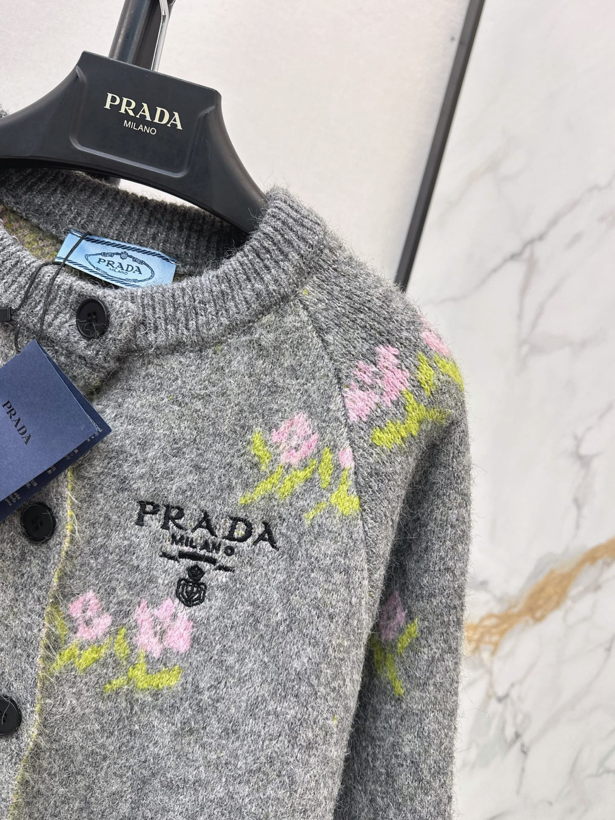26FW New Floral Knit Wool Cardigan 🖤