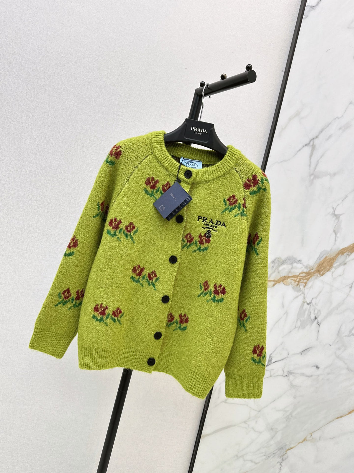 26FW New Floral Knit Wool Cardigan 🖤