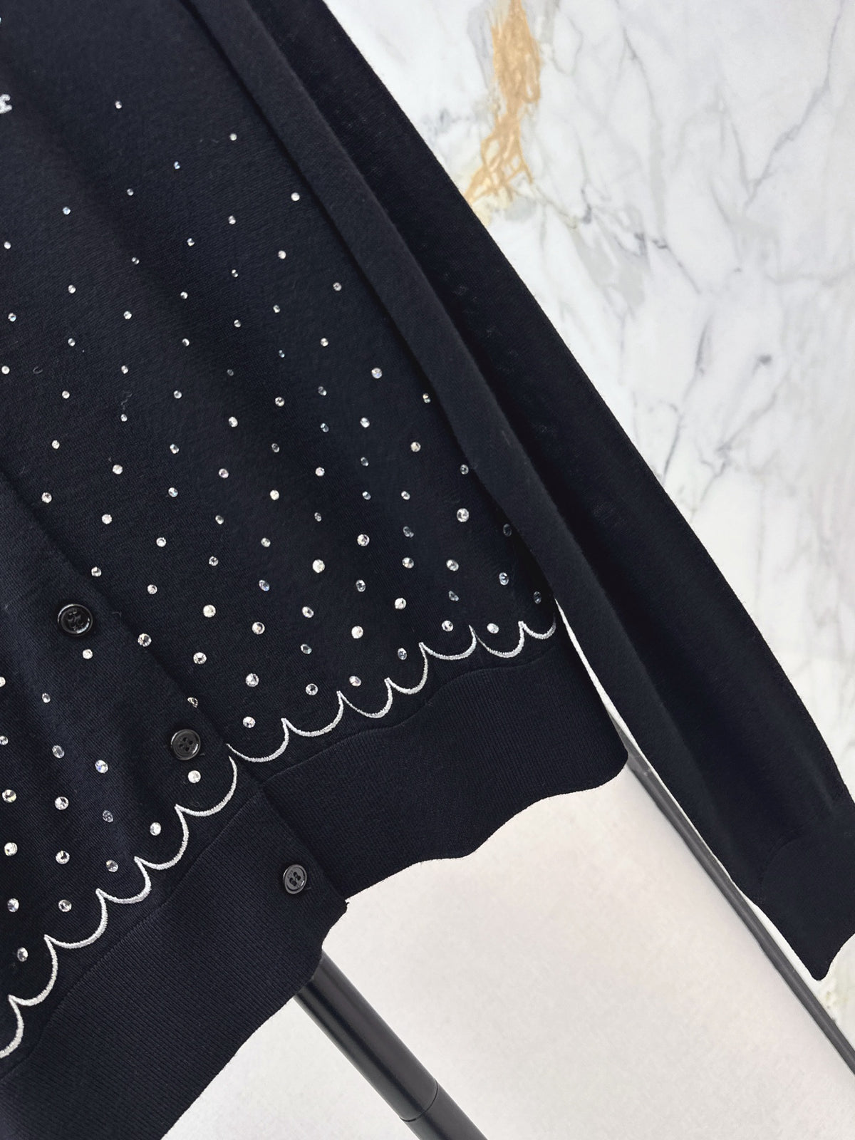 26FW New Rhinestone-Embellished Knit Cardigan 🖤