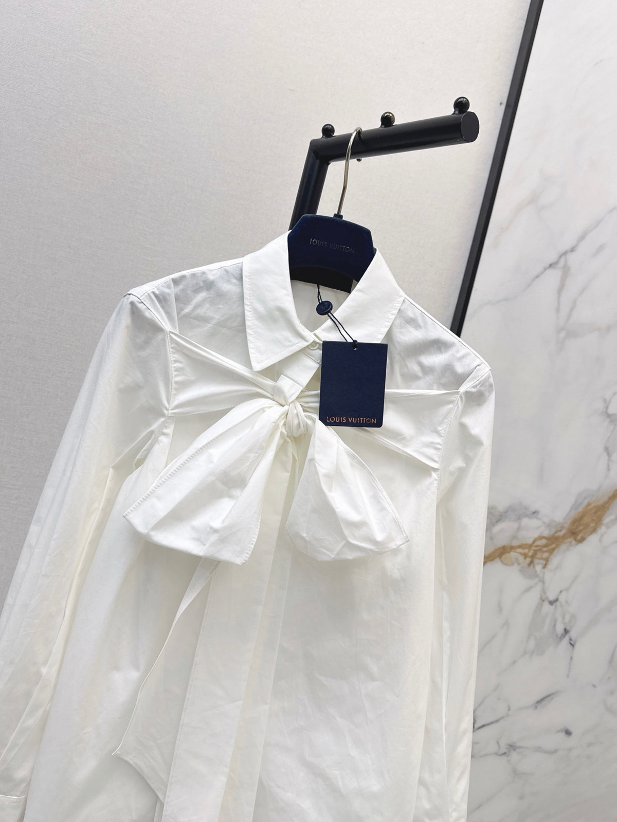 26FW New White Bow-Tie Shirt 🤍