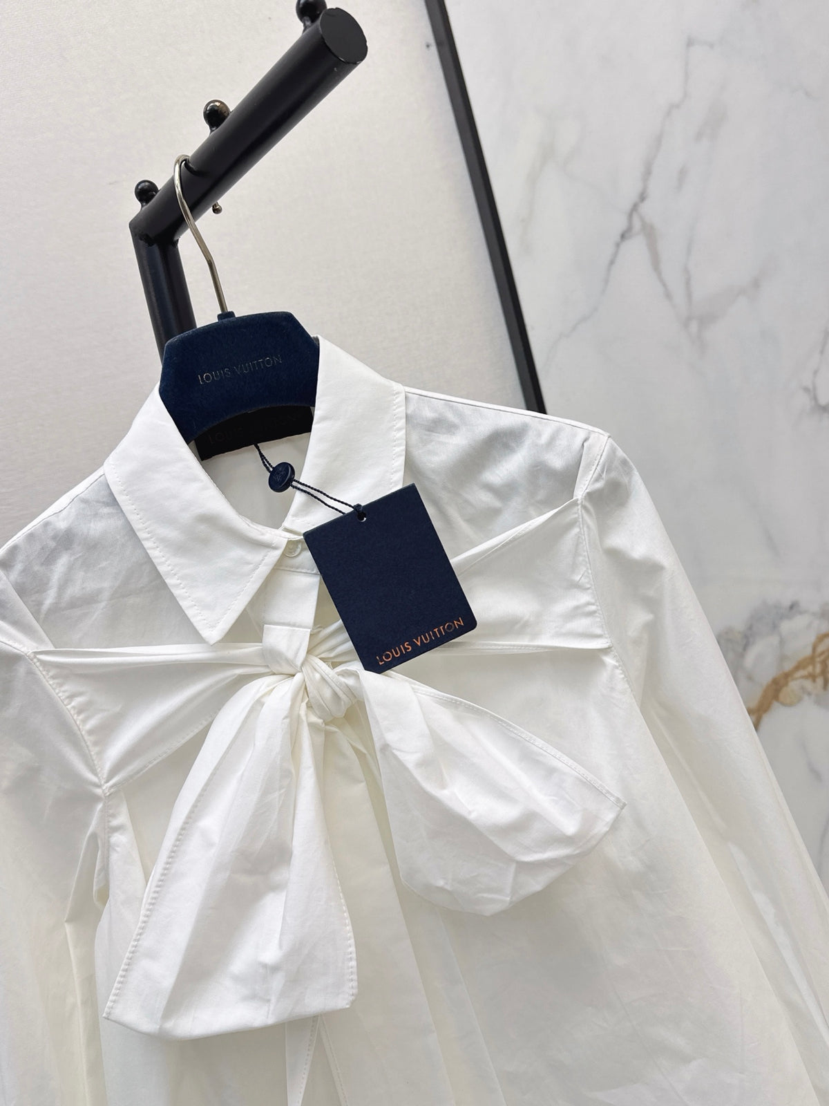 26FW New White Bow-Tie Shirt 🤍