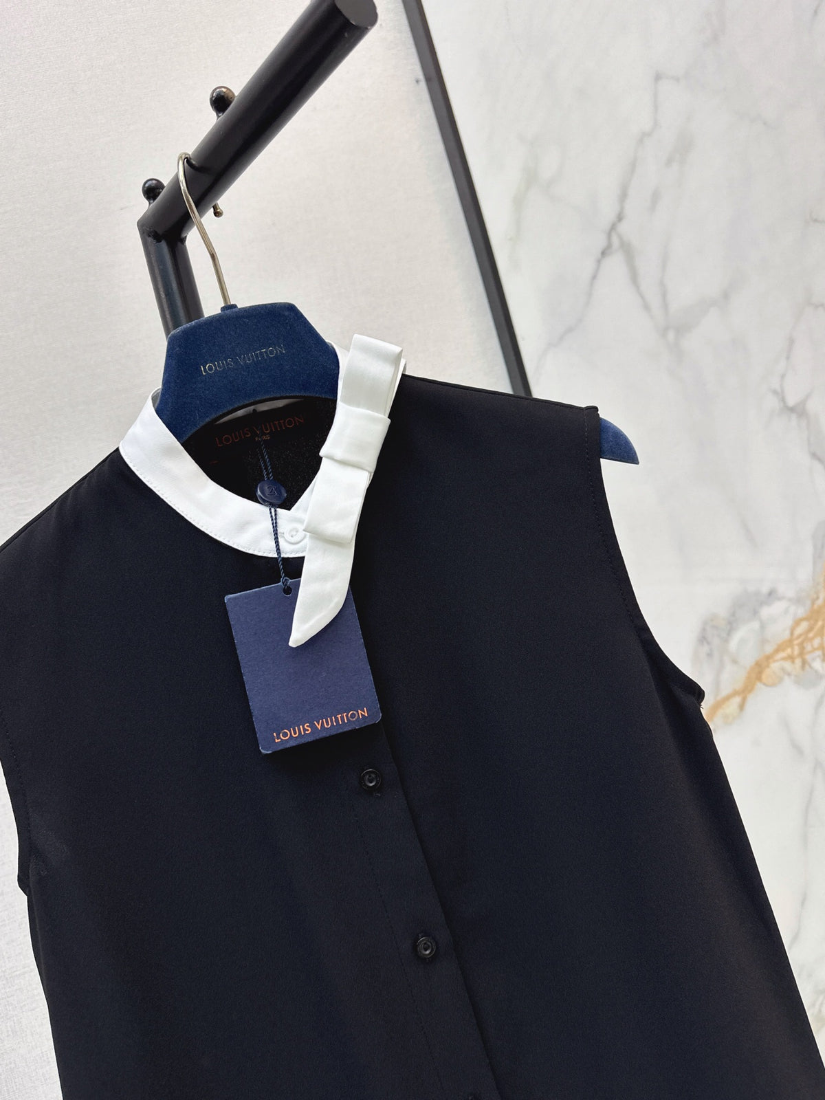 26FW New Color-Block Bow Sleeveless Shirt 🖤