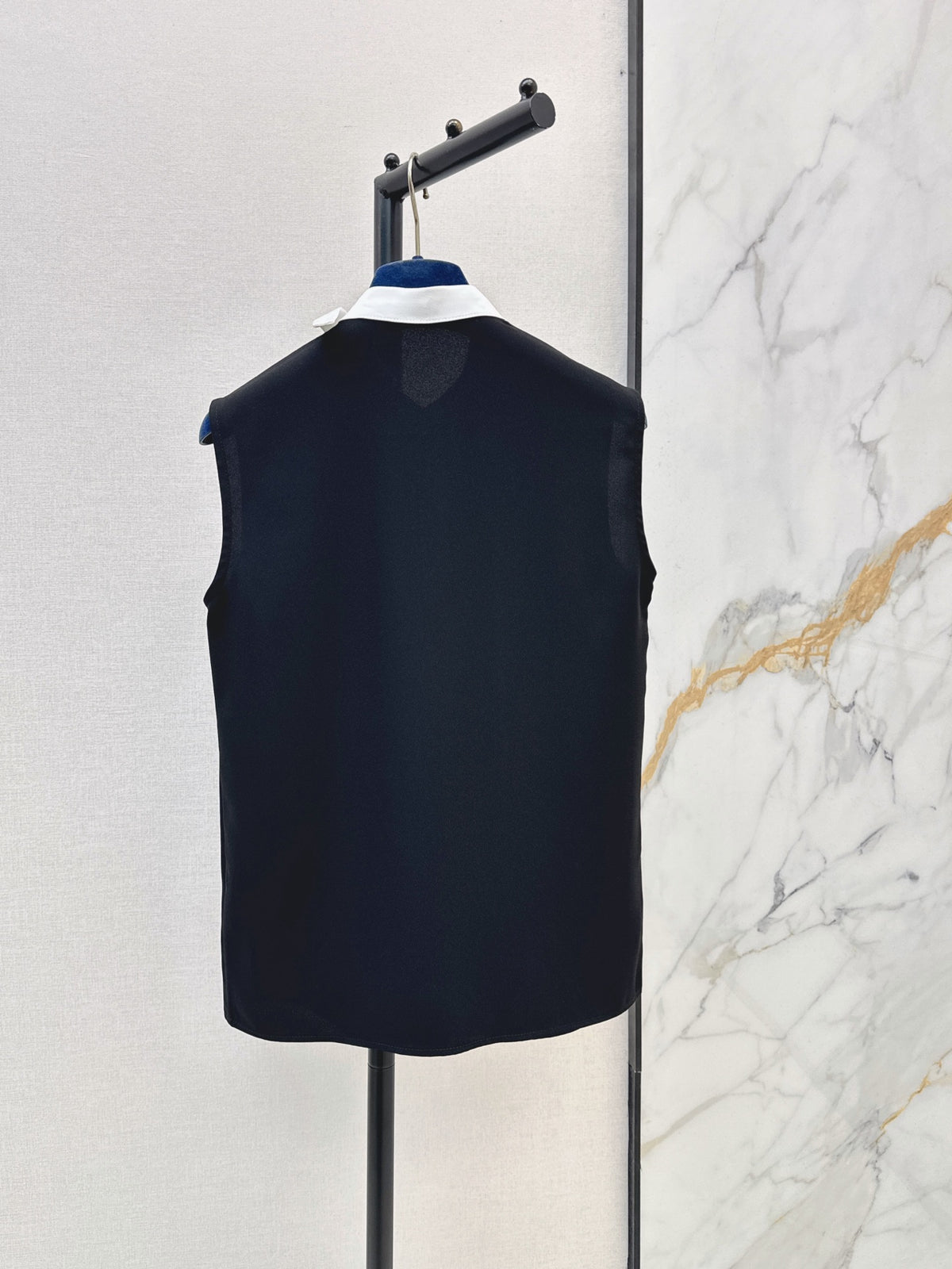 26FW New Color-Block Bow Sleeveless Shirt 🖤