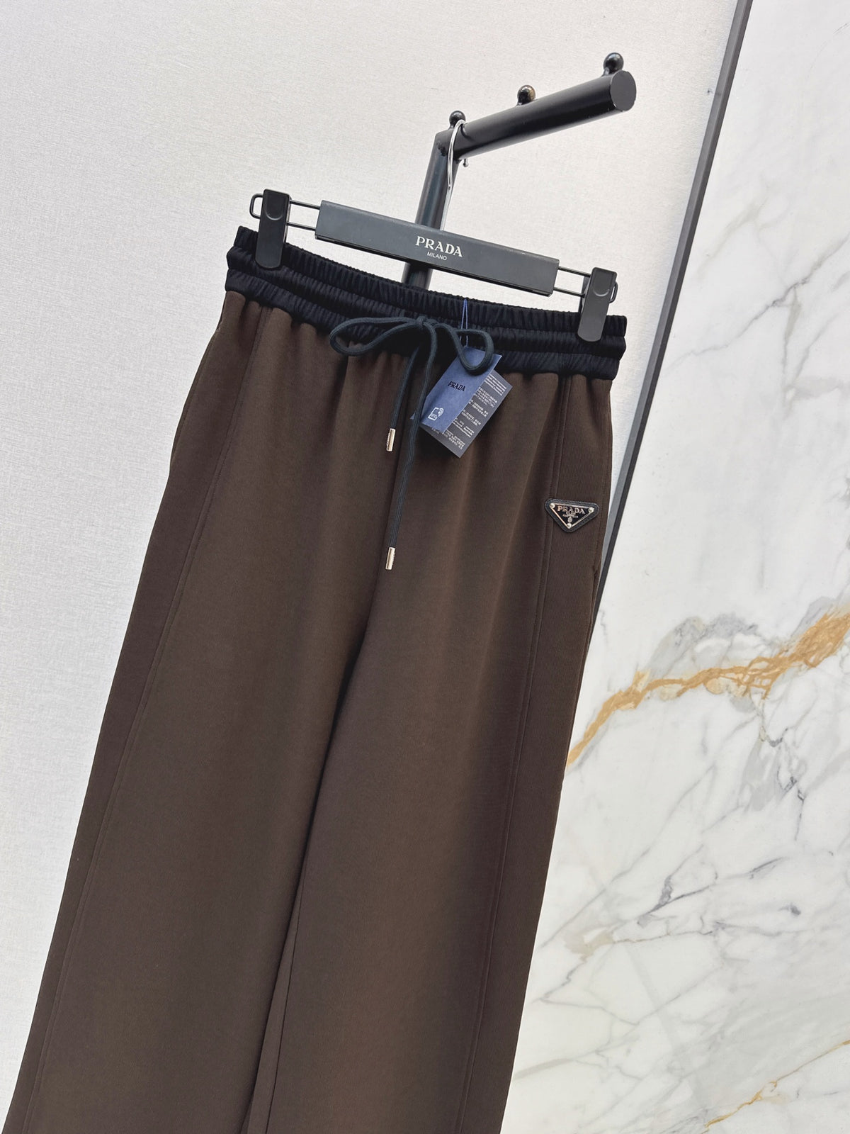 26FW New Color-Block Straight-Leg Trousers 🤎